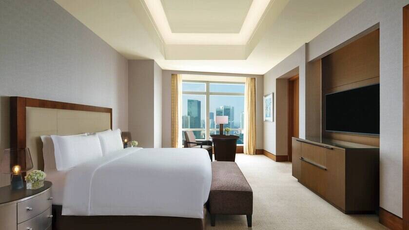 Ritz-Carlton Suite 