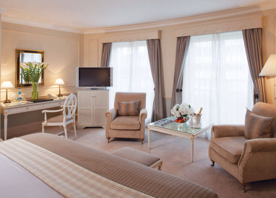 Superior King Room