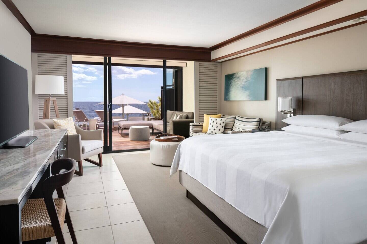 Premium Ocean Sundeck King Room