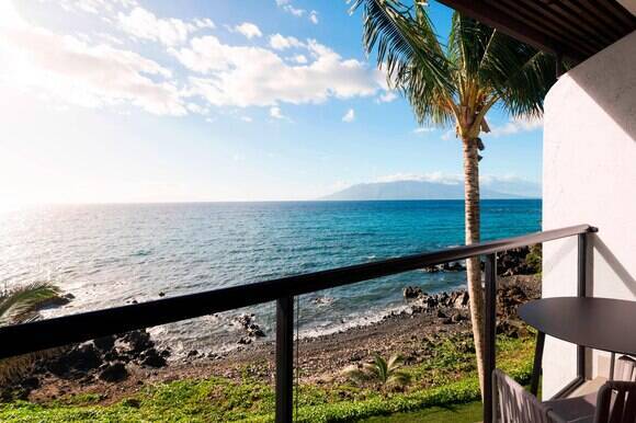 Oceanfront Two Queen Room