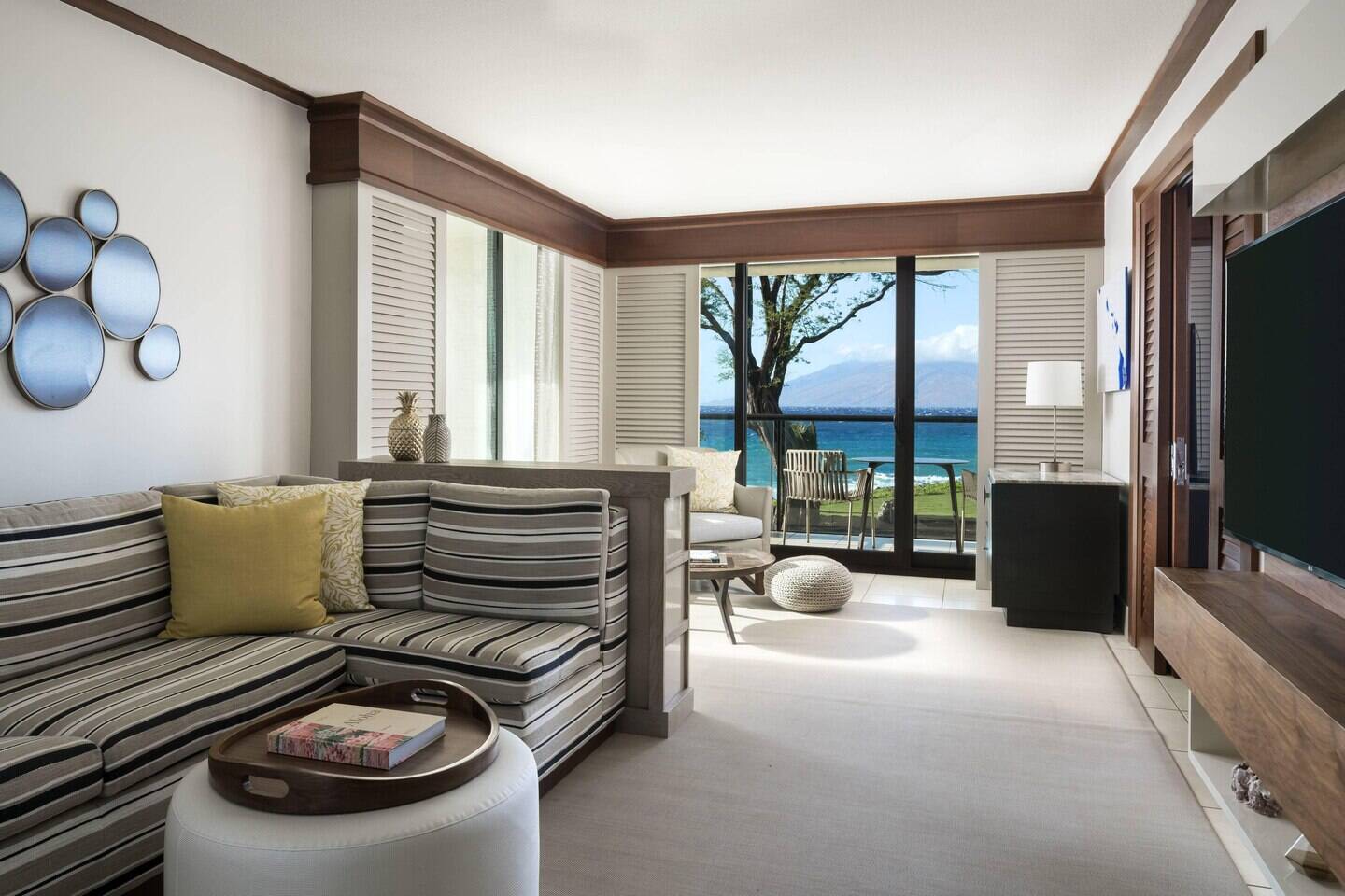 Oceanfront King Suite