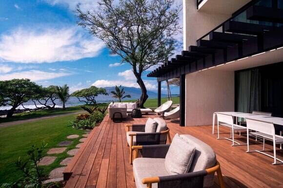 Oceanfront Sundeck Suite