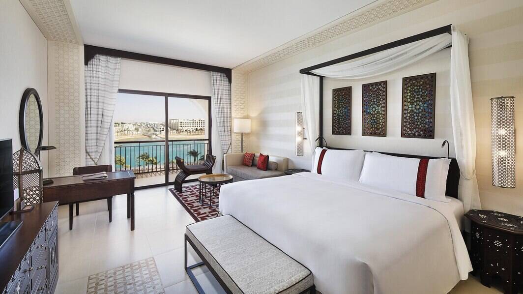Prestige King Lagoon View with Balcony