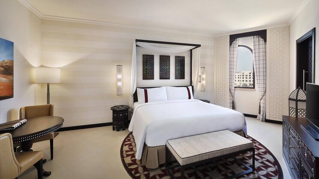 Superior King Suite Sea View Balcony