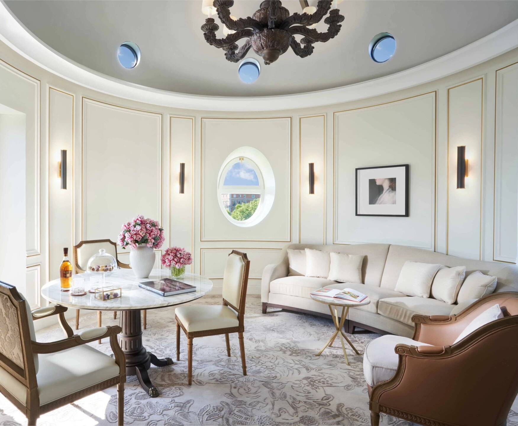 Mandarin Suite