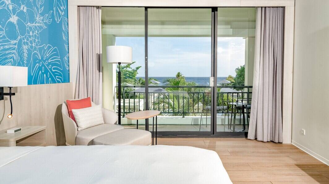 King Ocean View Room