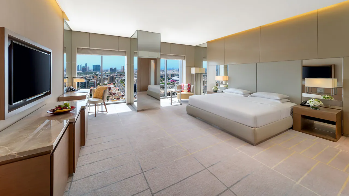 One King Club Access Deluxe