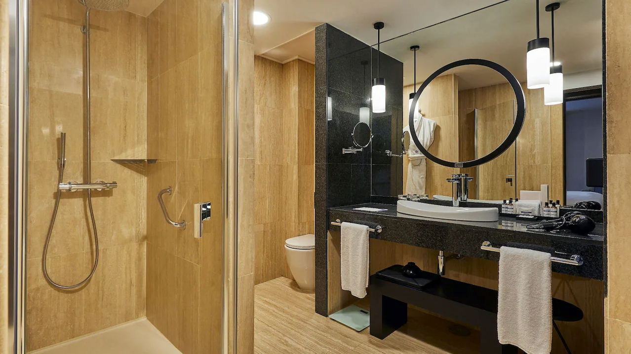 Ambassador Suite