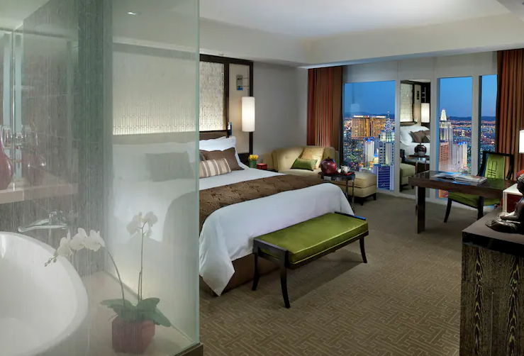 Strip View King Room with Hearing/Mobility Access