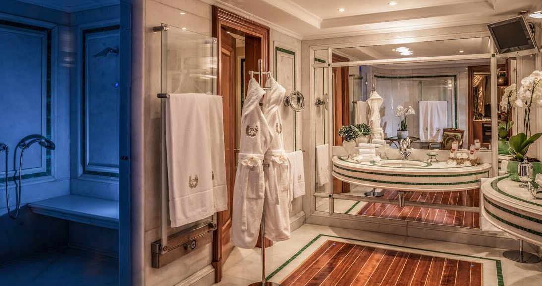 Penthouse Suite