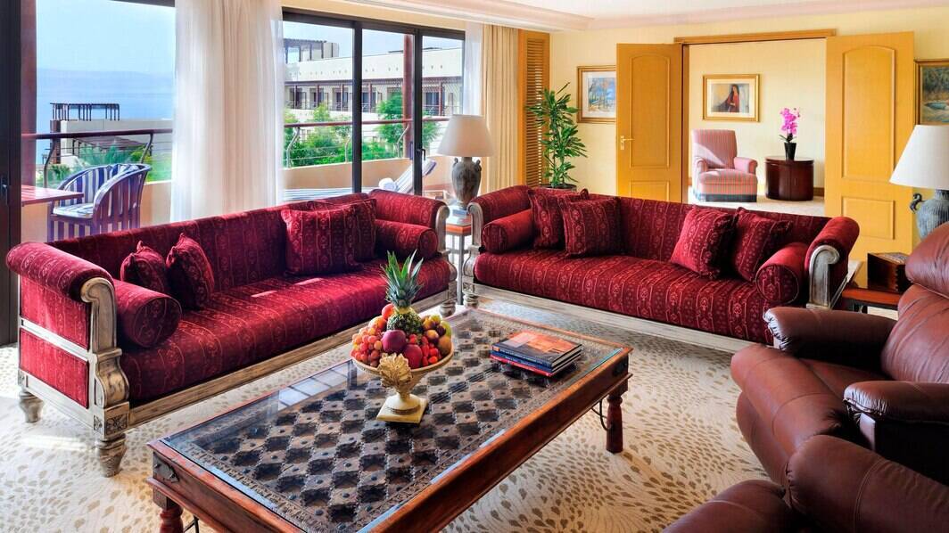 Royal One Bedroom Suite