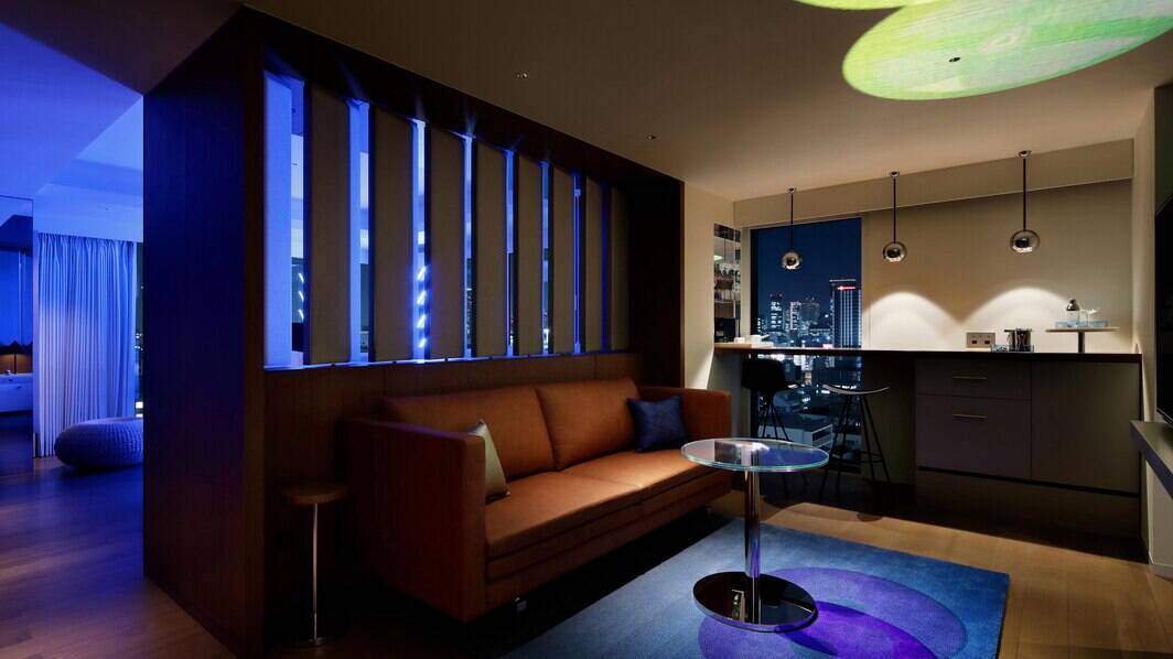 Urban King Suite