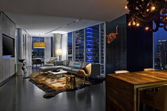 PENTHOUSE KING ARENA VIEW CITY VIEW