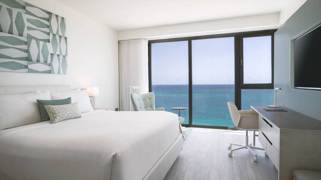 One Bedroom Presidential King Suite - Ocean View