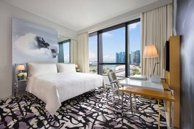 Premier Marina Bay View King Room