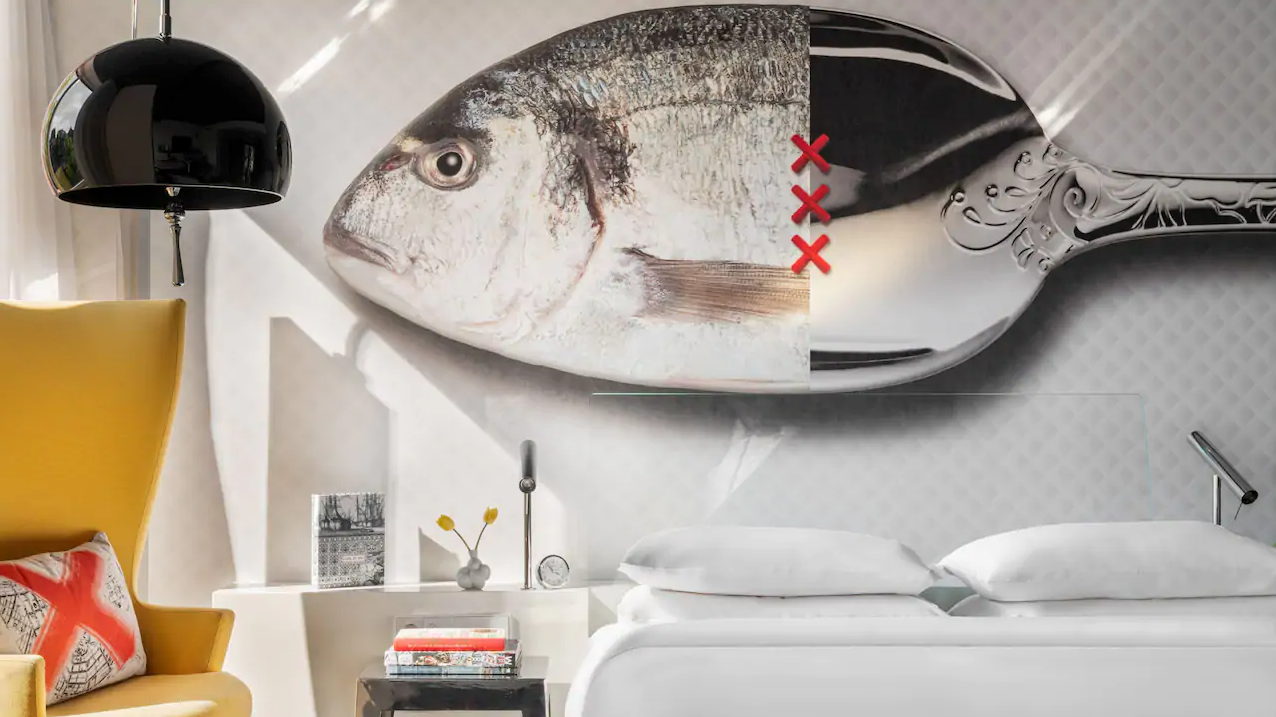 Queen Bed Canal View