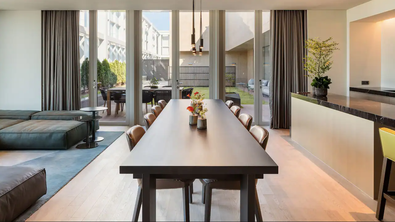 Gangnam King Penthouse Suite