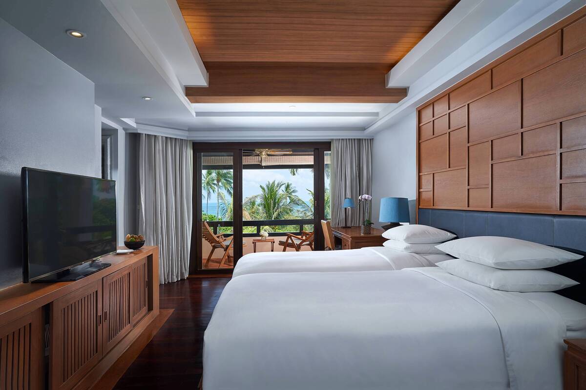 Guest Room Two Twins 