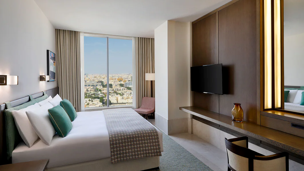 Junior King Suite