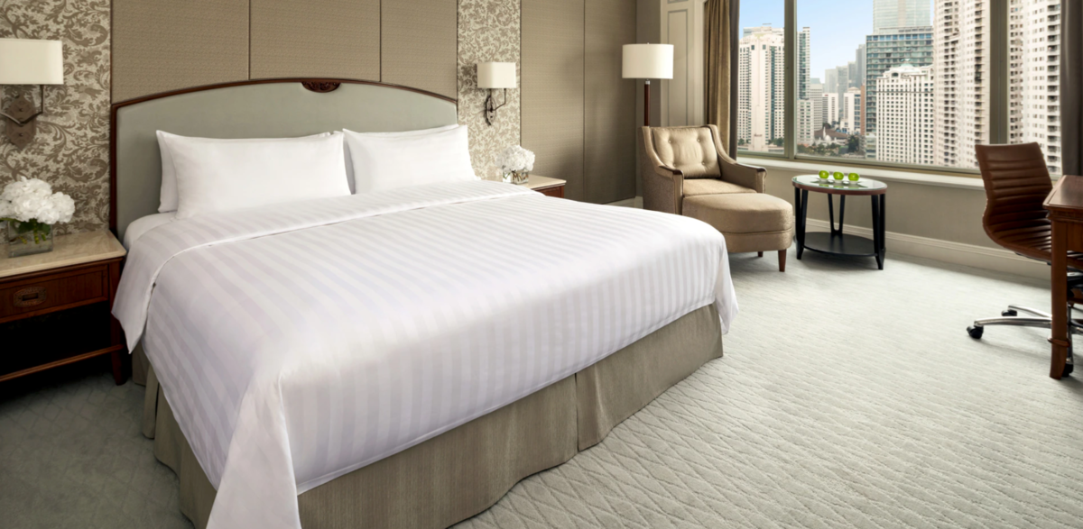 Deluxe King Room