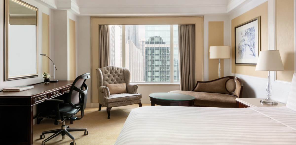River Wing Deluxe King Room