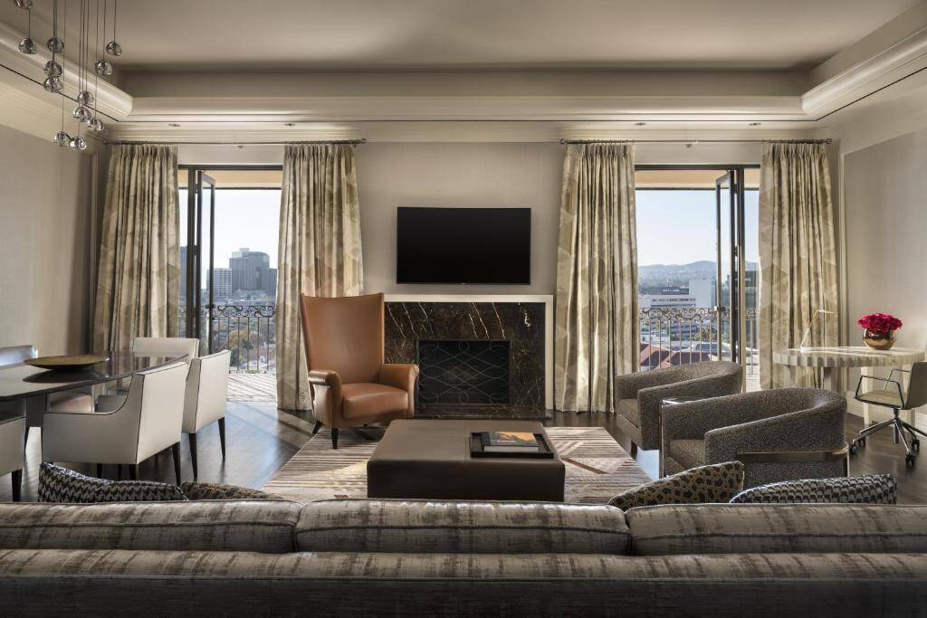Governor Suite