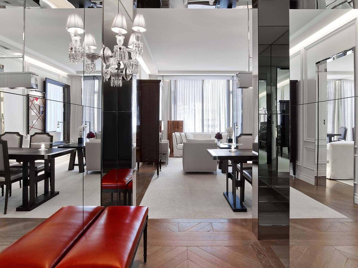 Harcourt Two-Bedroom Suite One King Two double 