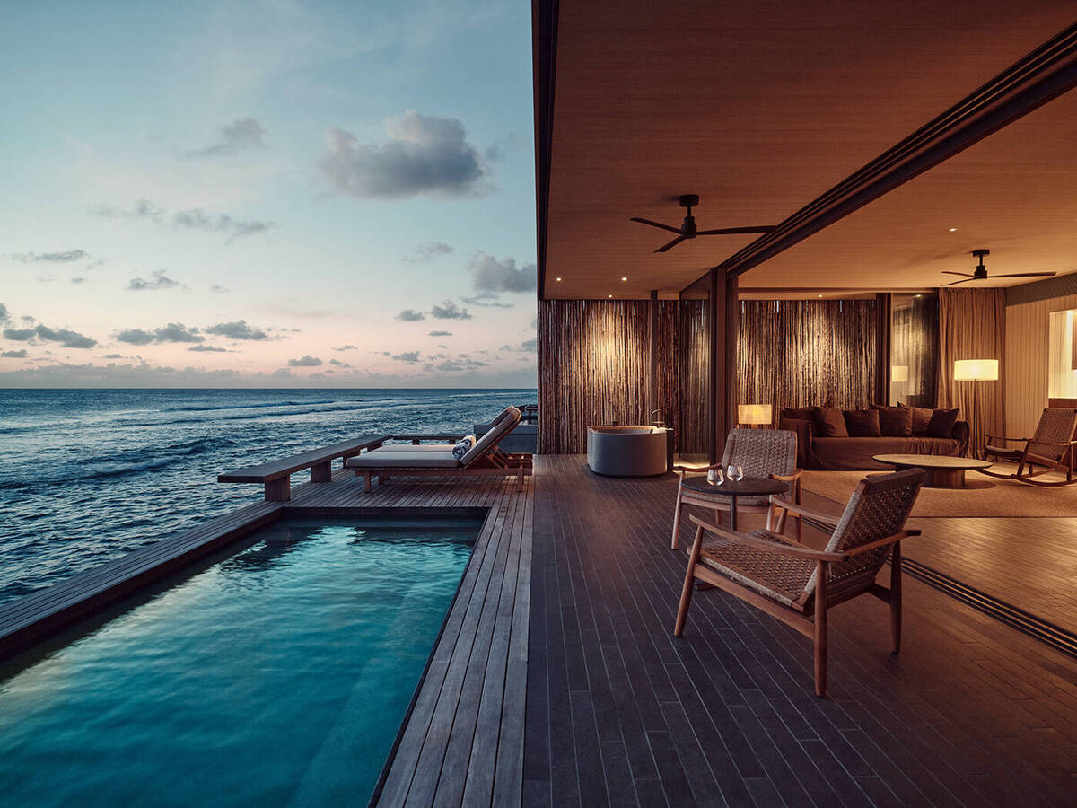 One Bedroom Water Pool Villa King