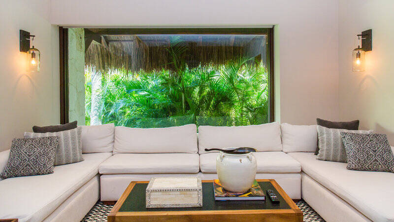 Treetop Pool Villa