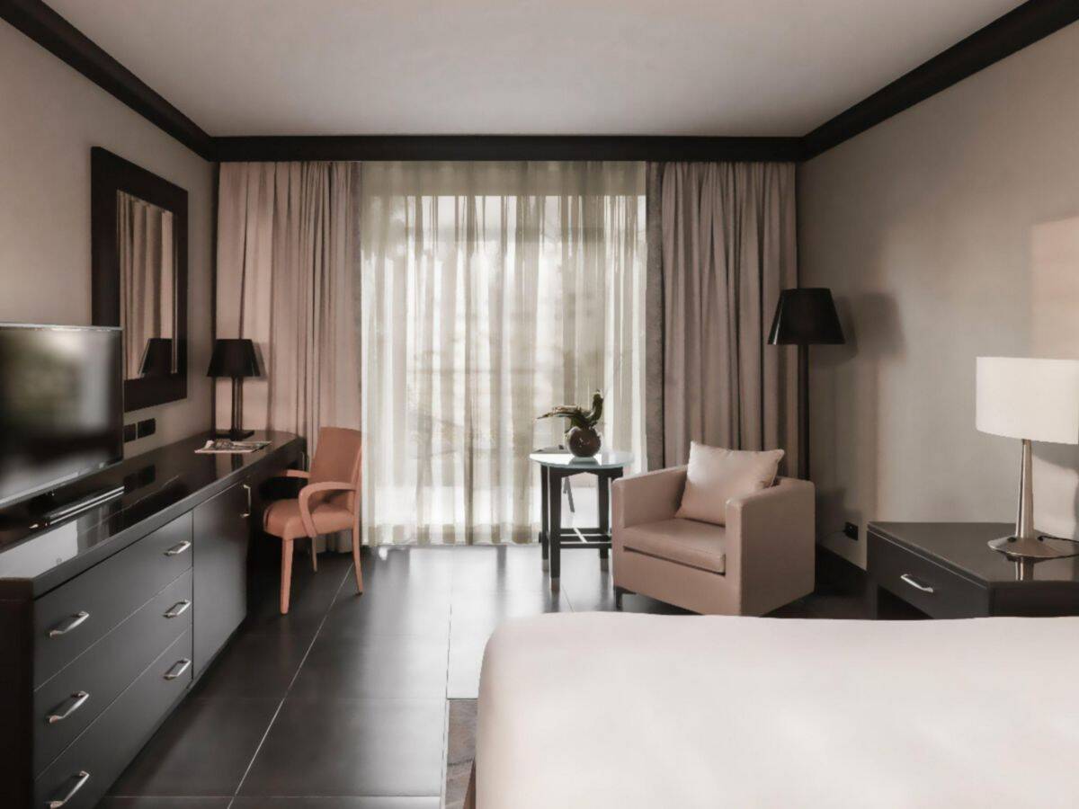 Two Double Beds Classic Room High Floor