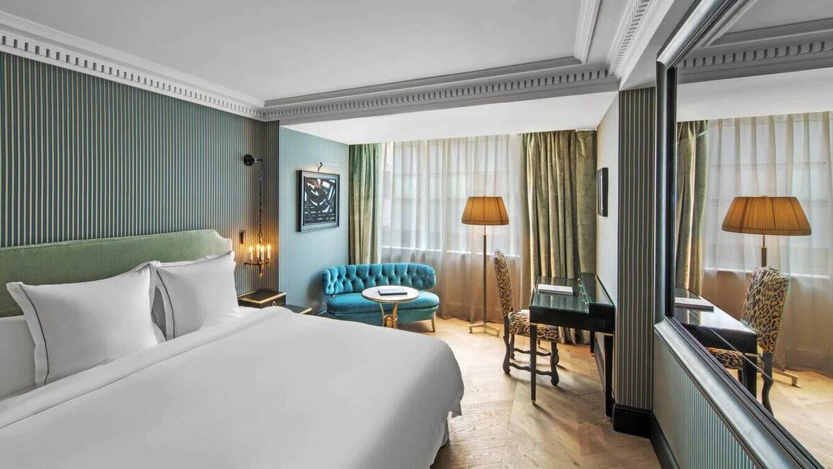 Prestige Room