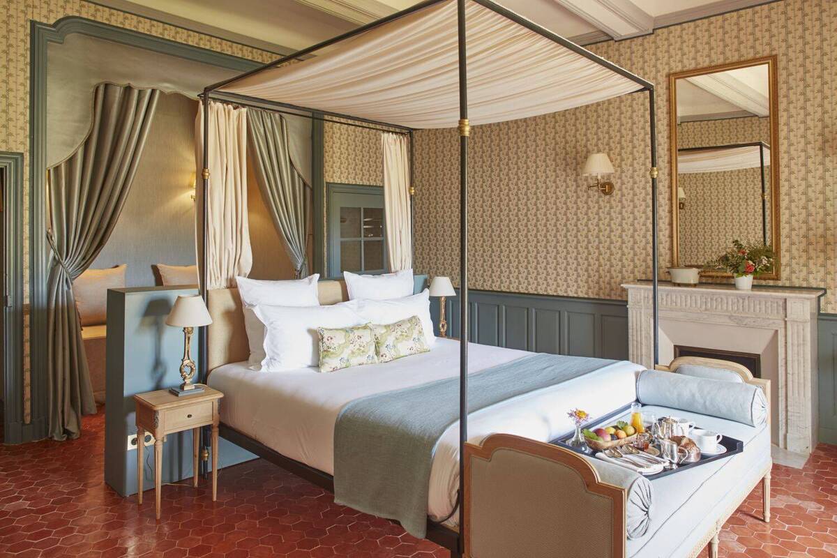 Prestige Suite