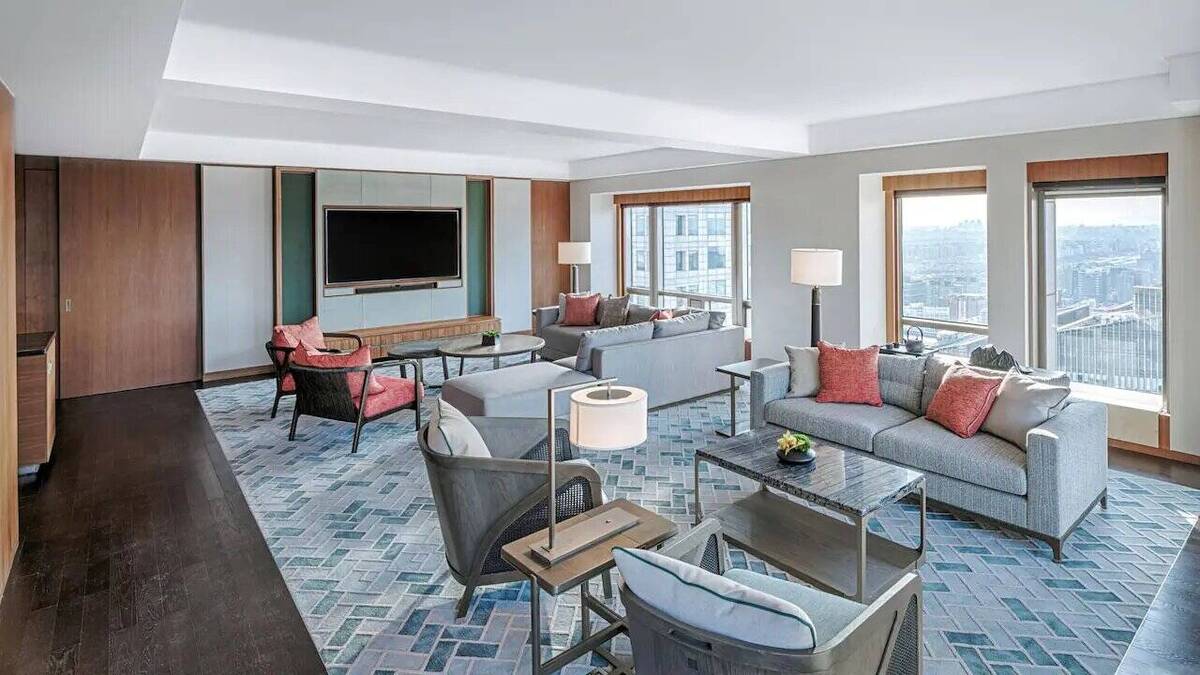 Chairman Suite