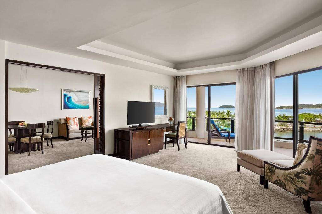 Kinabalu  Deluxe Seaview Suite