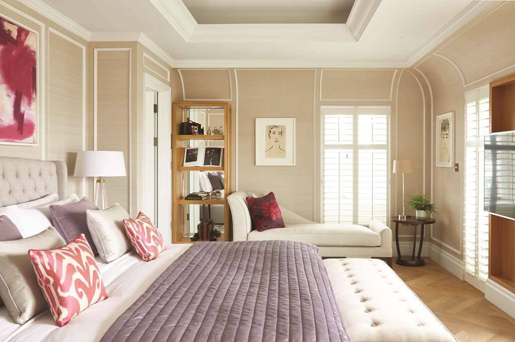 TWO BEDROOM CADOGAN PENTHOUSE 