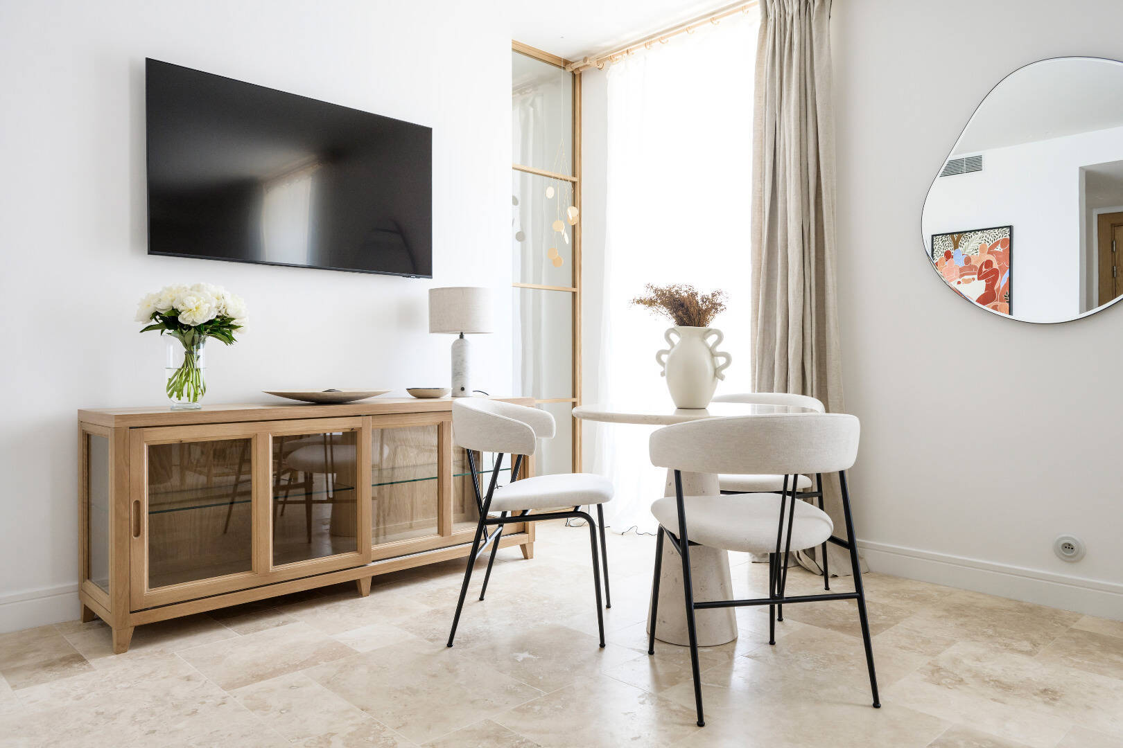 Albertine Suite 