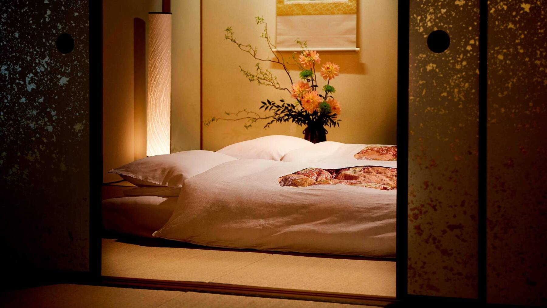 JAPANESE FIVE TWIN SUITE