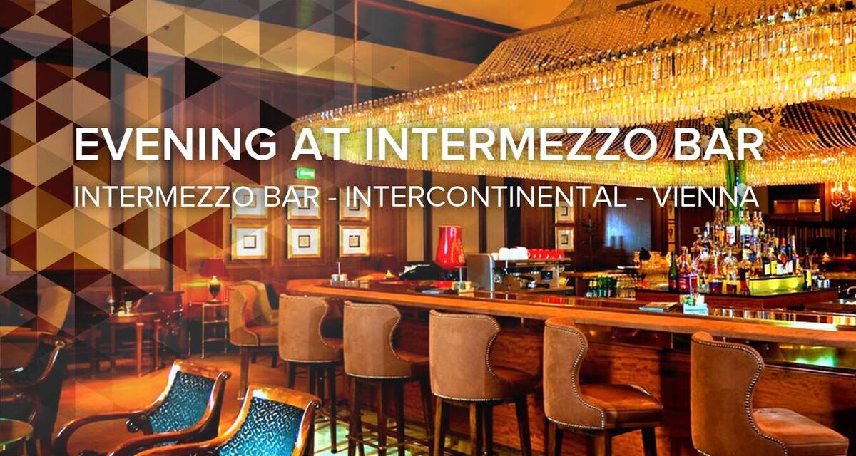 Evening at Intermezzo Bar 