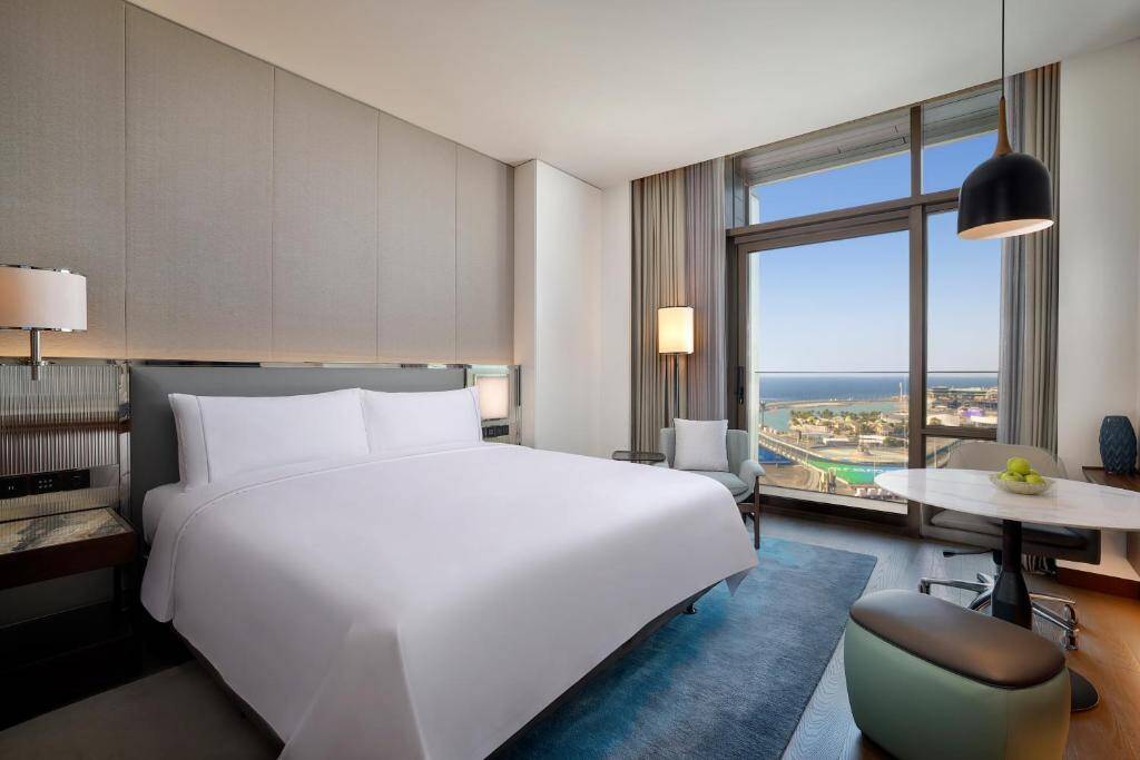 Deluxe Sea View Room