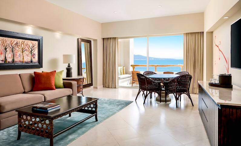 Parlor Suite Ocean View