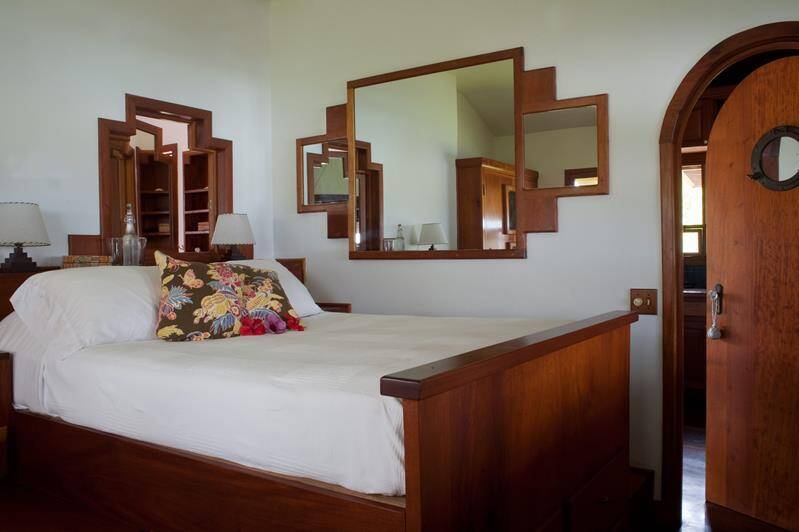 Lagoon Bungalow 