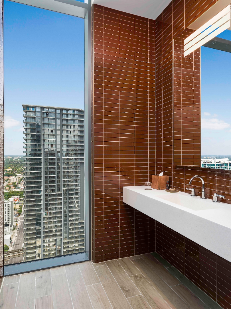 One Bedroom Suite 