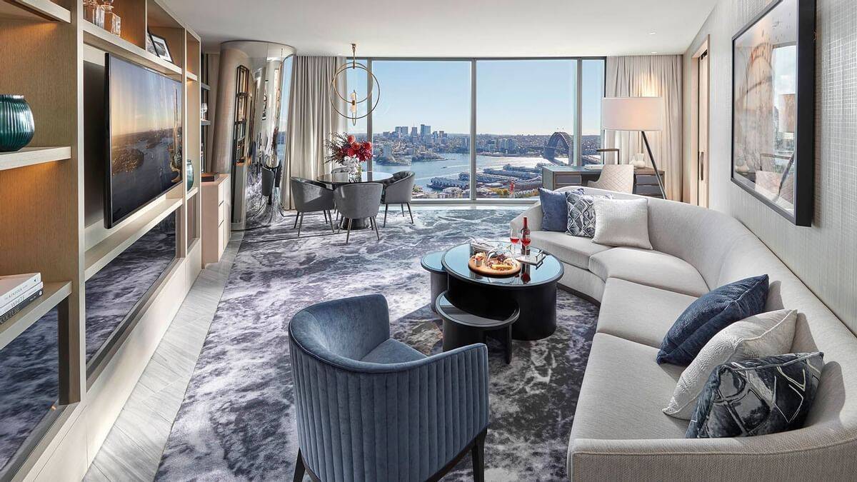 Executive Harbour Bridge Suite 