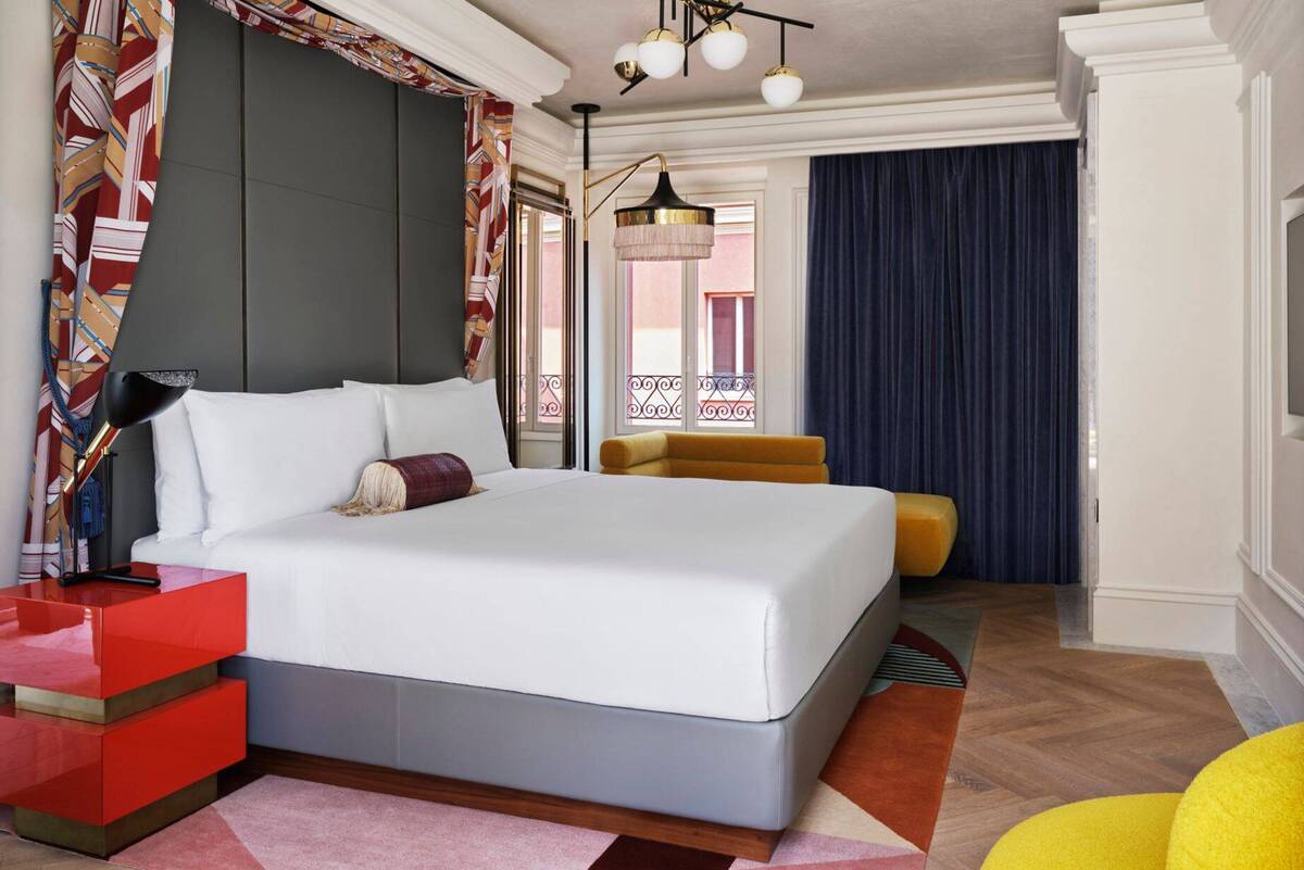  Penthouse Suite