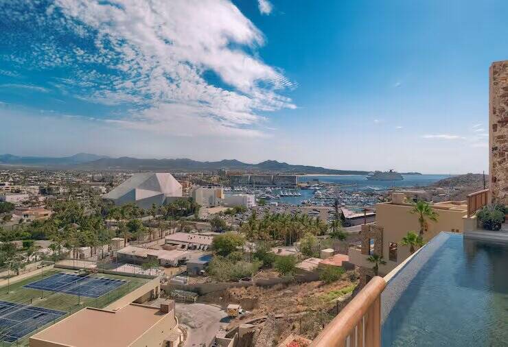 PRIVATE PEDREGAL HOME MOUNTAIN VIEW FOUR BEDROOMS