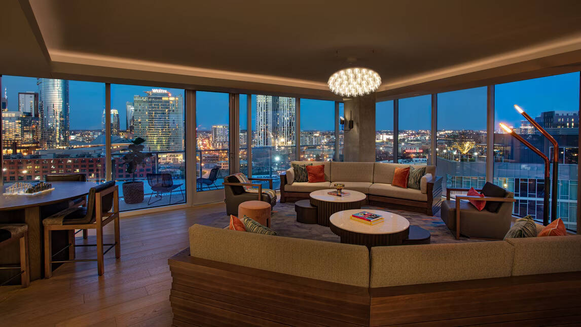 E-WOW Presidential Suite