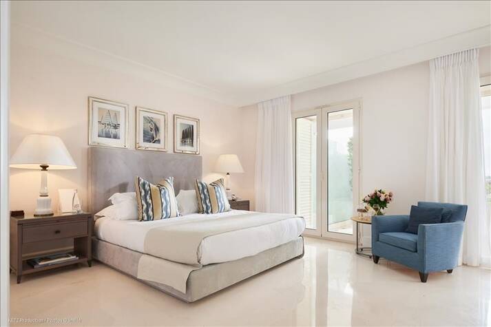 Deluxe Terrace Sea And Garden View