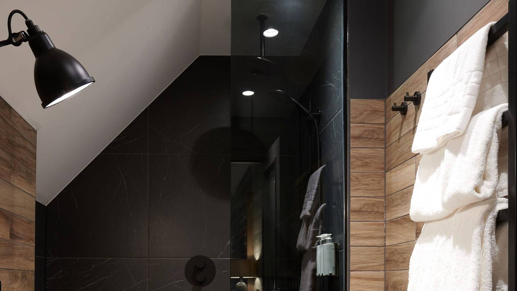 Loch View Room With Balcony