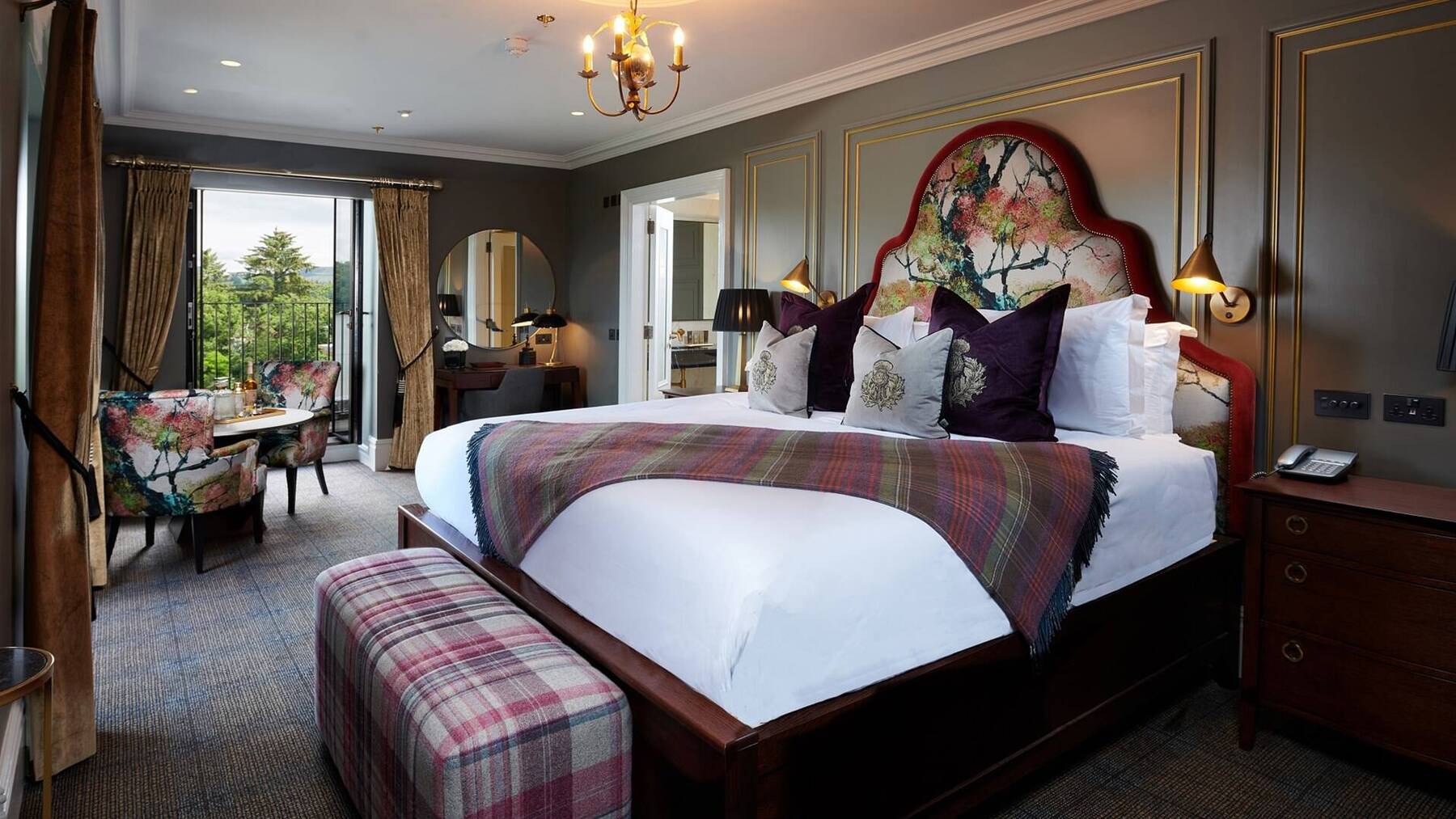 Loch View Terrace Suite Auld House