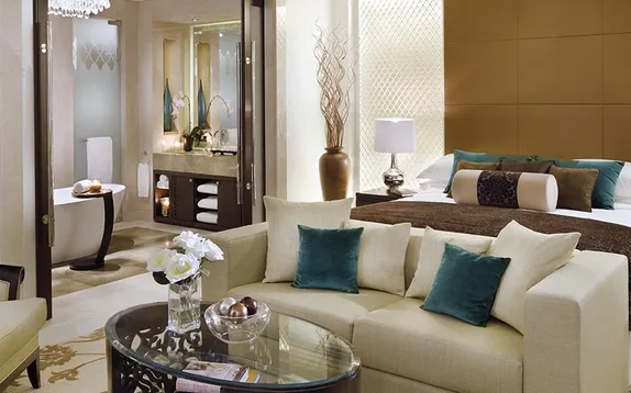 Palm Manor Executive Suite
